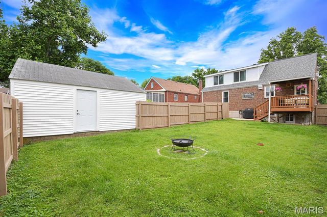 10014 N Marlene Drive, St Louis, MO 63123