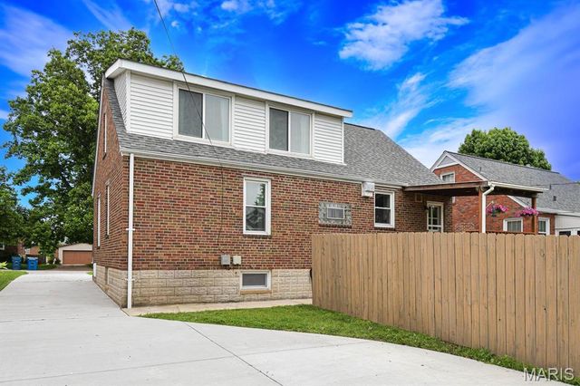 10014 N Marlene Drive, St Louis, MO 63123