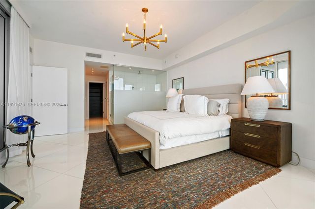 2020 N Bayshore Dr 2502, Miami, FL 33137