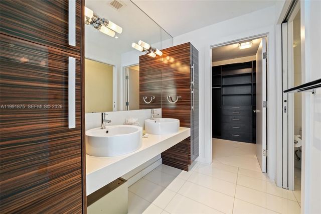 2020 N Bayshore Dr 2502, Miami, FL 33137