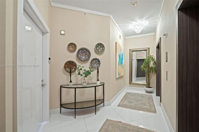 2020 N Bayshore Dr 2502, Miami, FL 33137