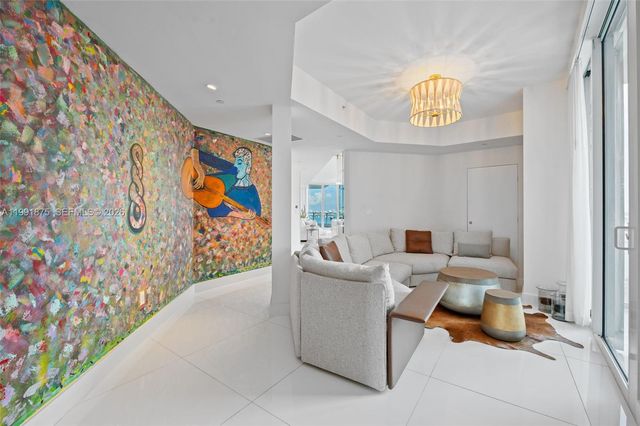 2020 N Bayshore Dr 2502, Miami, FL 33137