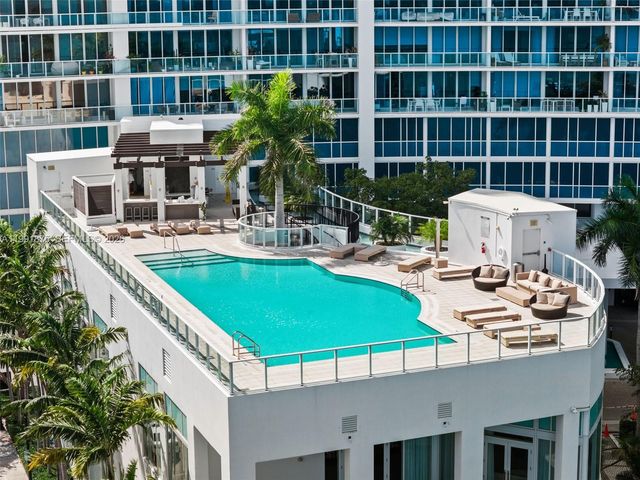 2020 N Bayshore Dr 2502, Miami, FL 33137
