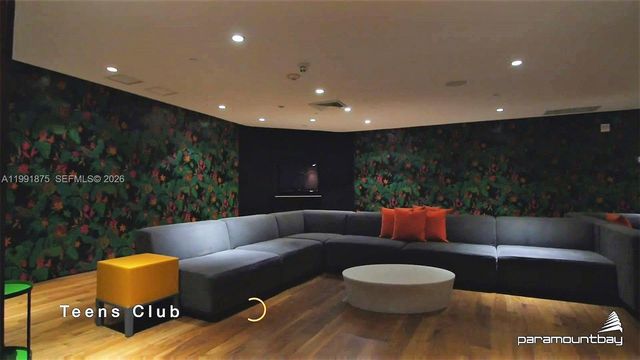 2020 N Bayshore Dr 2502, Miami, FL 33137