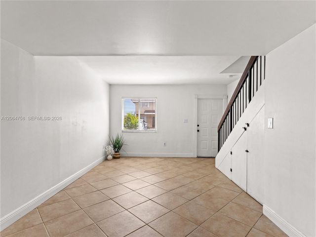 560 NW 82nd Place 306, Miami, FL 33126