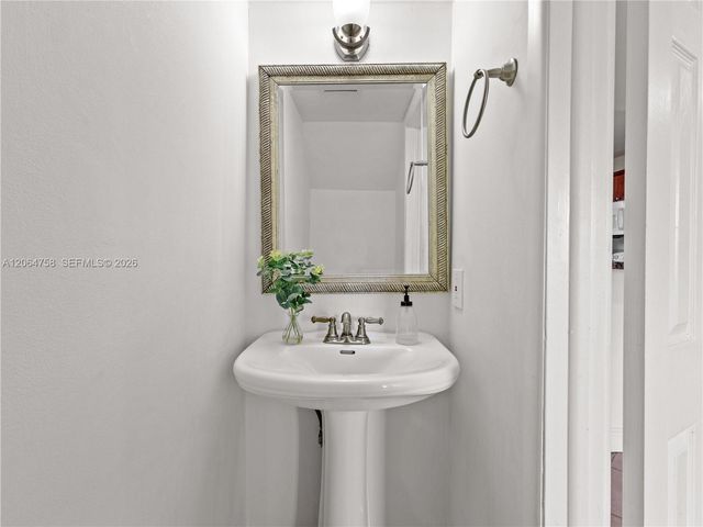 560 NW 82nd Place 306, Miami, FL 33126