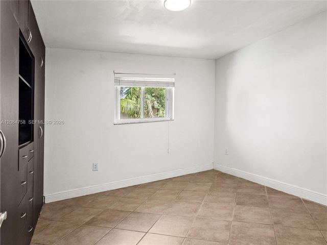 560 NW 82nd Place 306, Miami, FL 33126