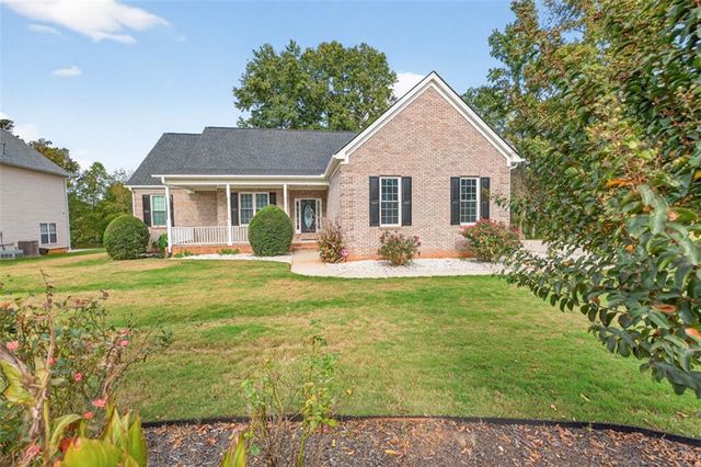 40 Lakeside Trail Trail, Covington, GA 30016