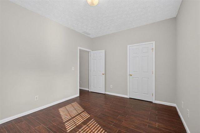 40 Lakeside Trail Trail, Covington, GA 30016