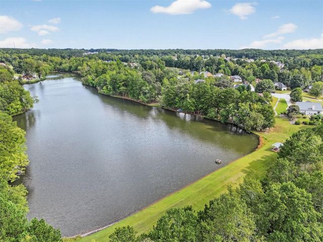 40 Lakeside Trail Trail, Covington, GA 30016