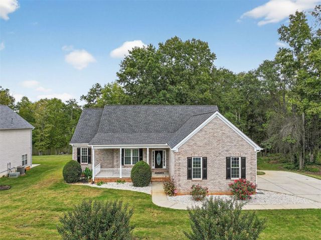 40 Lakeside Trail Trail, Covington, GA 30016