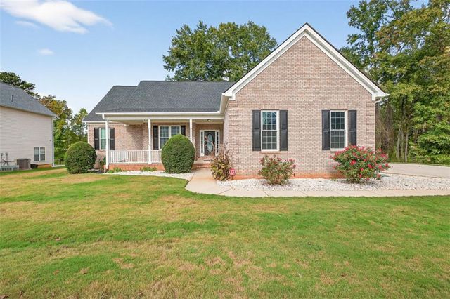 40 Lakeside Trail Trail, Covington, GA 30016