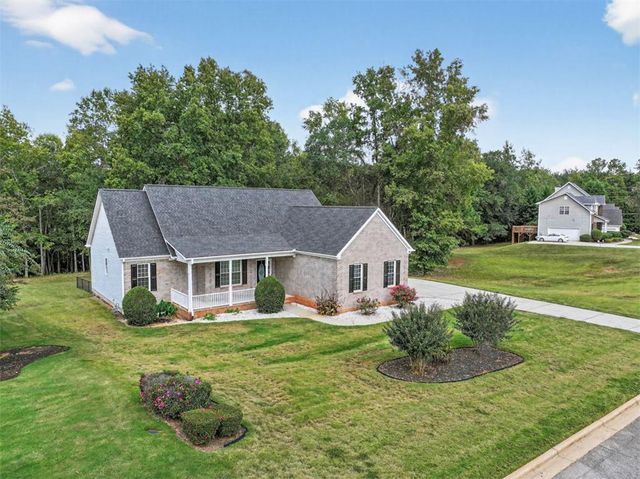 40 Lakeside Trail Trail, Covington, GA 30016