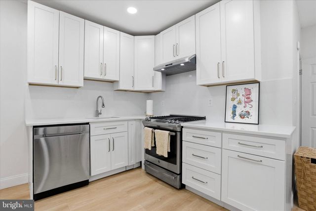 132 JACKSON ST, Trenton, NJ 08611