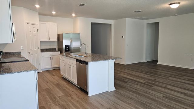 2335 WHITE TAIL STREET, Davenport, FL 33837