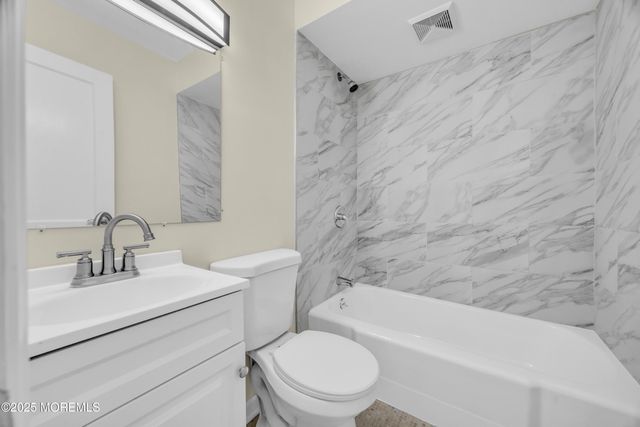 11 Randolphville Road, Piscataway, NJ 08855