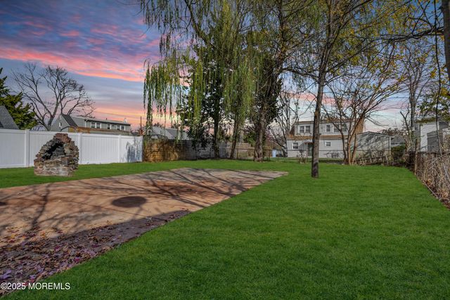 11 Randolphville Road, Piscataway, NJ 08855