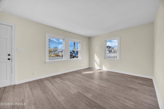 11 Randolphville Road, Piscataway, NJ 08855