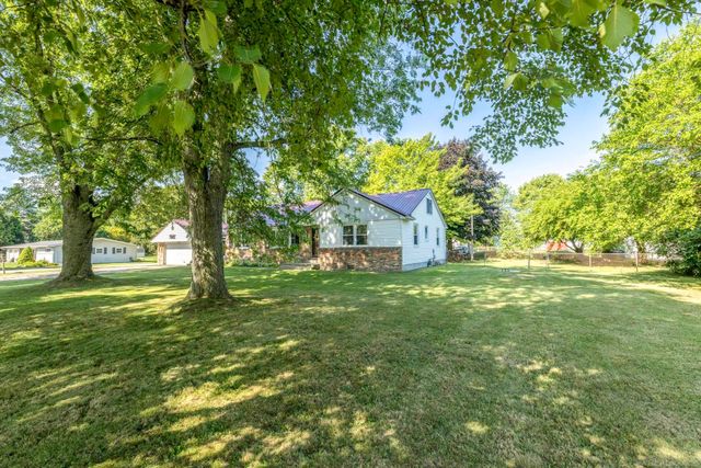 5920 Lakeshore Road, Lexington Twp, MI 48450