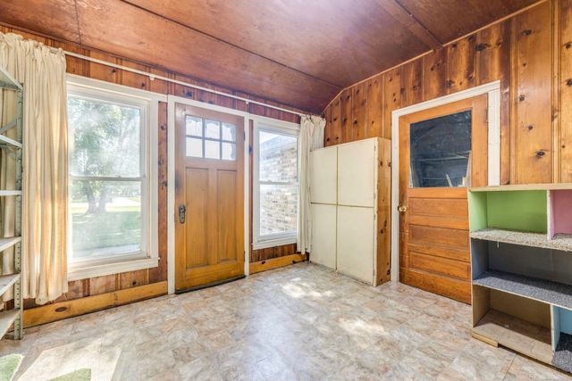 5920 Lakeshore Road, Lexington Twp, MI 48450