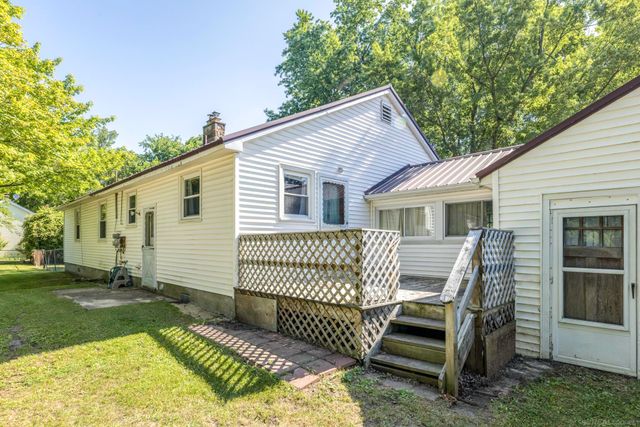 5920 Lakeshore Road, Lexington Twp, MI 48450