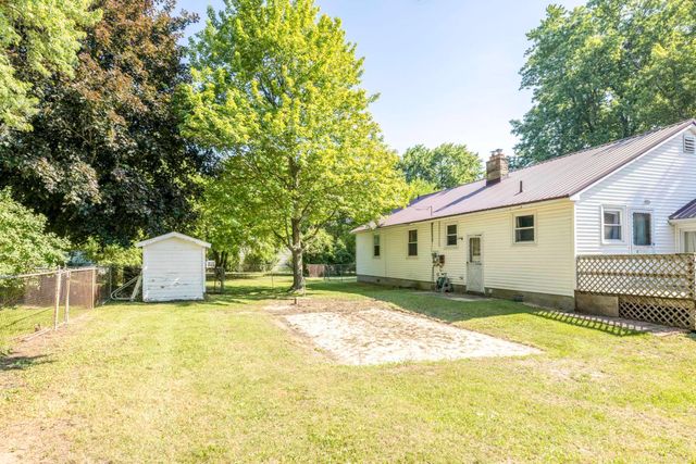 5920 Lakeshore Road, Lexington Twp, MI 48450