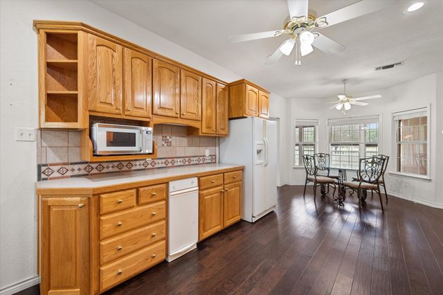 13021 Rudy's Way, Streetman, TX 75859