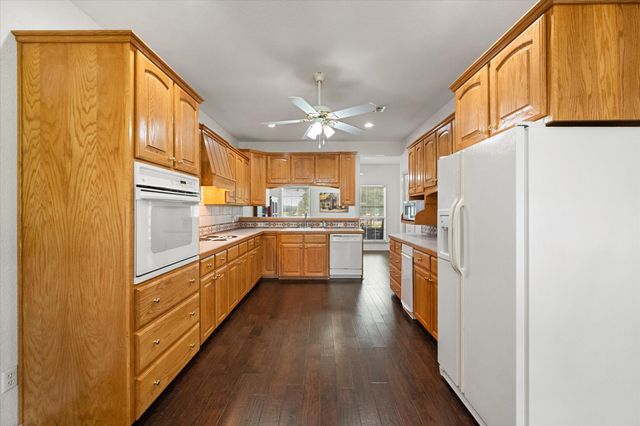 13021 Rudy's Way, Streetman, TX 75859