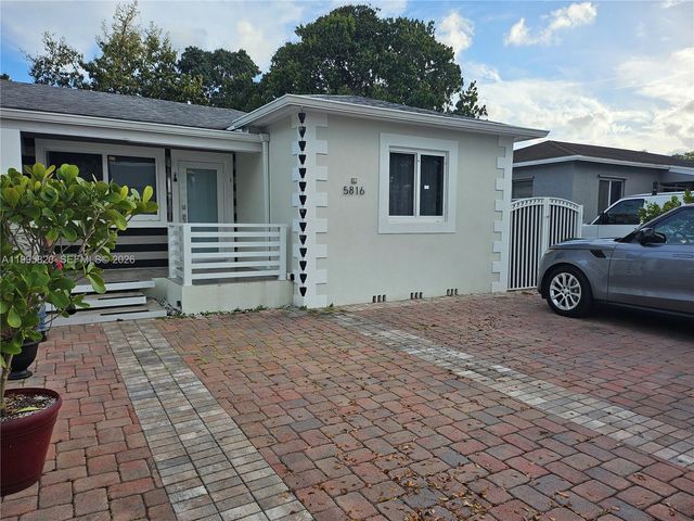 5816 SW 9th St, West Miami, FL 33144
