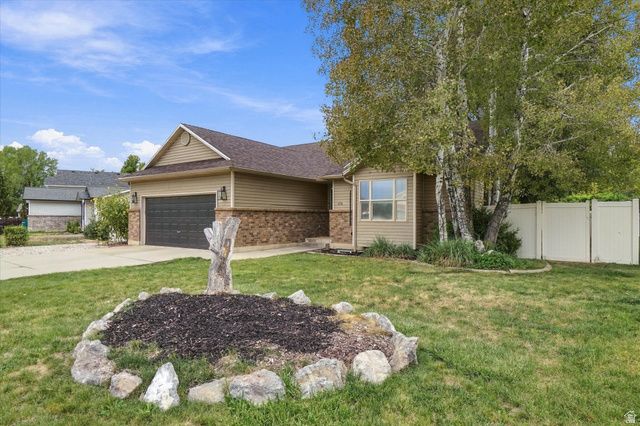 436 W 325 N, Clearfield, UT 84015