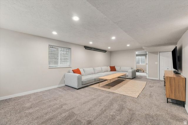 436 W 325 N, Clearfield, UT 84015