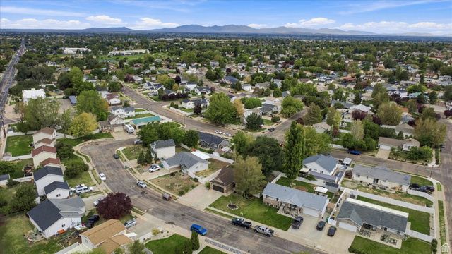 436 W 325 N, Clearfield, UT 84015