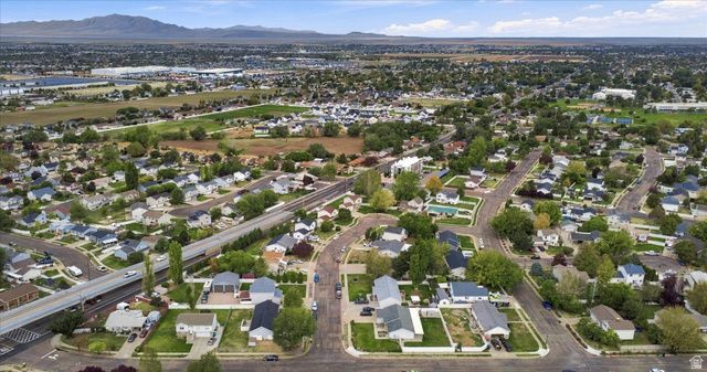 436 W 325 N, Clearfield, UT 84015
