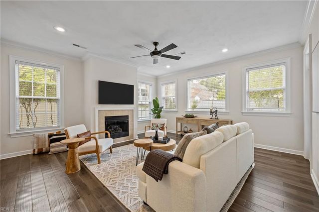 221 85th ST, Virginia Beach, VA 23451