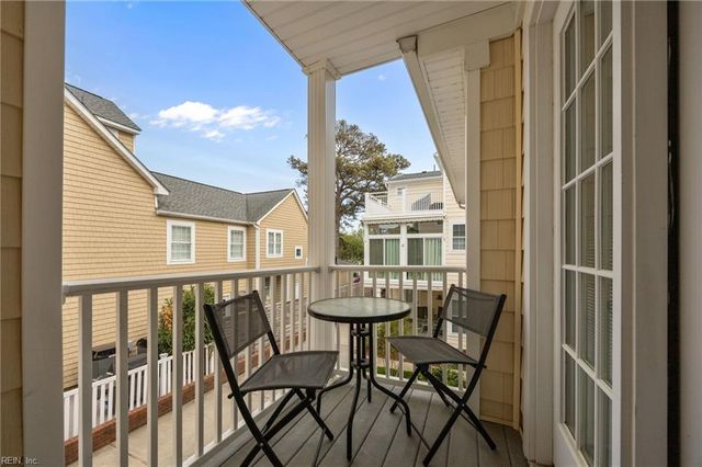 221 85th ST, Virginia Beach, VA 23451