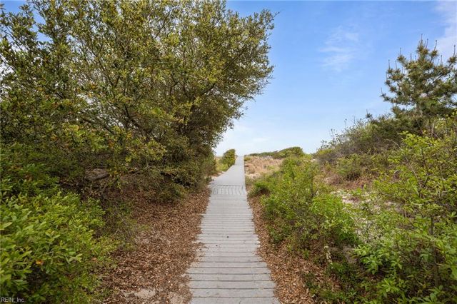 221 85th ST, Virginia Beach, VA 23451