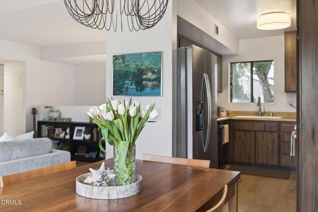 1275 Seacliff Court 2, Ventura, CA 93003