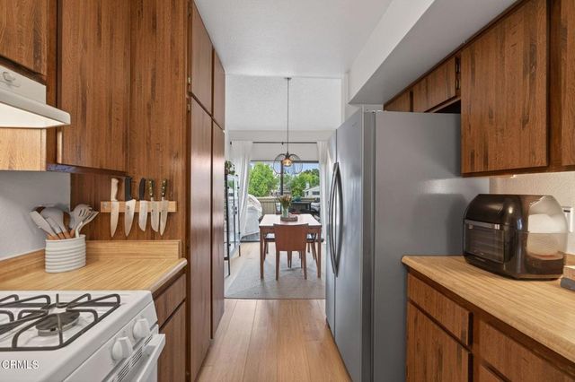 1275 Seacliff Court 2, Ventura, CA 93003