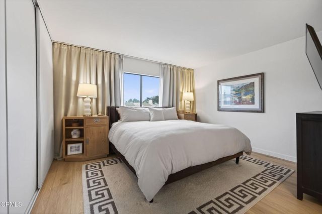 1275 Seacliff Court 2, Ventura, CA 93003