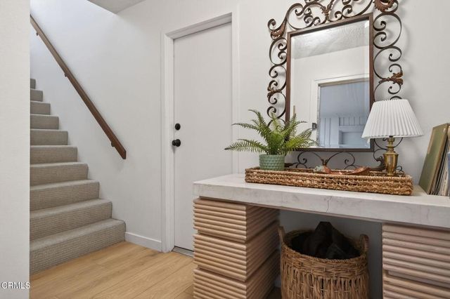 1275 Seacliff Court 2, Ventura, CA 93003