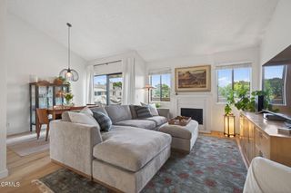 1275 Seacliff Court 2, Ventura, CA 93003