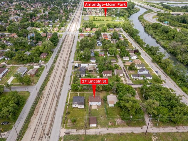 271 Lincoln Street, Gary, IN 46402