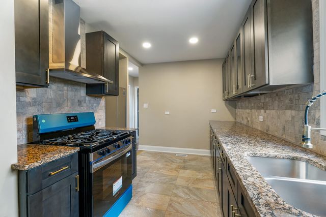 271 Lincoln Street, Gary, IN 46402