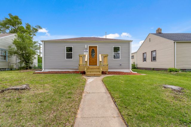 271 Lincoln Street, Gary, IN 46402