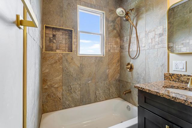 271 Lincoln Street, Gary, IN 46402