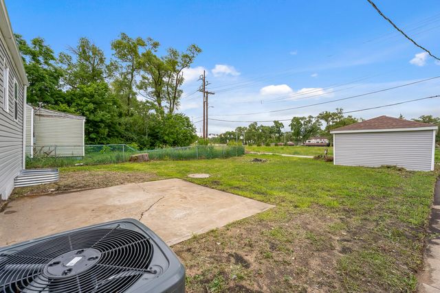 271 Lincoln Street, Gary, IN 46402