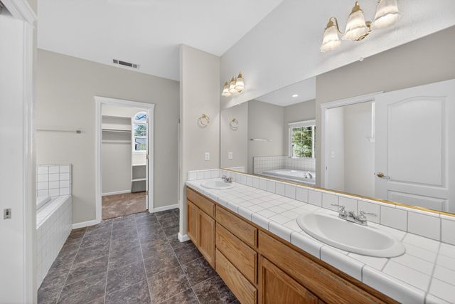 647 Olympic Street, Redding, CA 96003