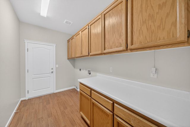 647 Olympic Street, Redding, CA 96003