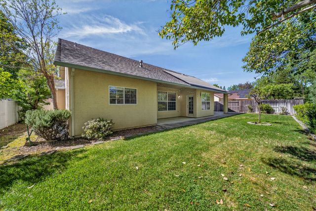 647 Olympic Street, Redding, CA 96003