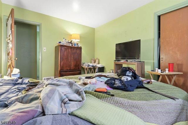 312 Stuyvesant Ave, Newark City, NJ 07106